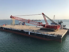 2010 built 400 t Crane Barge